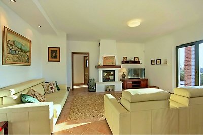 Gorgeous villa in Pinezići with private pool