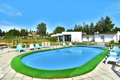 Ferienanlage mit Pool, Sianozety