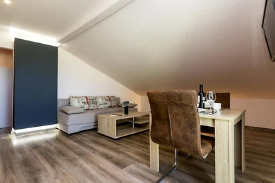Pansion Belvedere - One Bedroom Apartment wit...