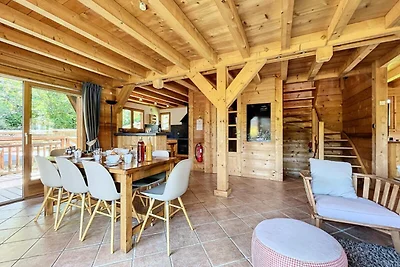 Chalet in Les Gets mit Whirlpool und Sauna