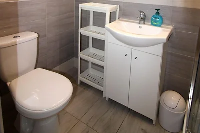 Zweistöckige Ferienhäuser mit 1 Schlafzimmer