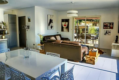 Schönes Ferienhaus mit Garten
