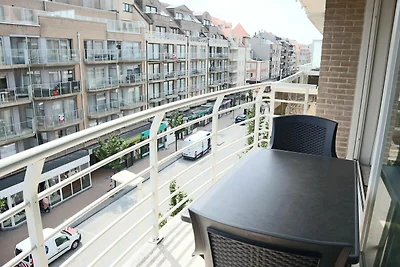 Appartement in Nieuwpoort met centrale...