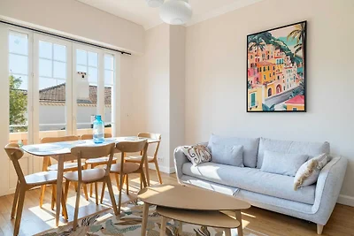 Warmes Apartment – 2BR/6P – Cannes/Strandnähe