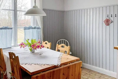 4 Sterne Ferienhaus in VÄDDÖ