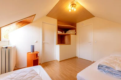 Ruime villa aan zee in Oostduinkerke