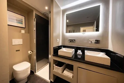 Bel Apt in der Altstadt von Nizza (06a3)