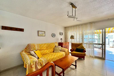 Apartment in Roquetas de Mar mit Terrasse