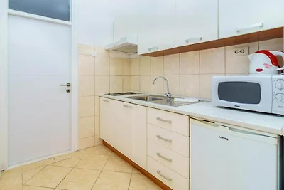 Lumbarda Resort Apartments - Standard One-Bed...