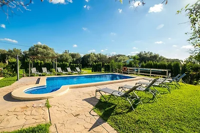 Luxuriöses Ferienhaus mit privatem Pool