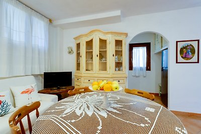 Wohnung in Villa am Strand in Cannigione