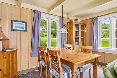 6 Personen Ferienhaus in AVERØY-By Traum