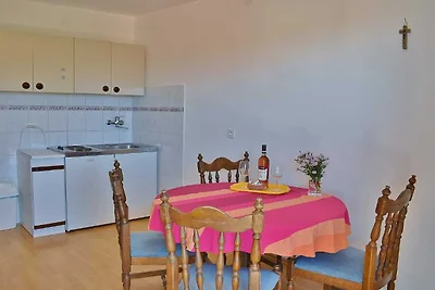 Apartments Jug - Comfort Studio Apartment wit...