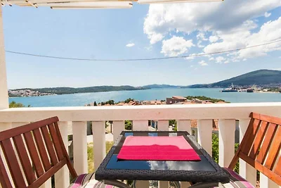 Villa Stil - Two Bedroom Apartment with Balco...