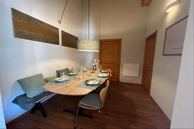 Ruim apartement met balkon in Franse Alpen