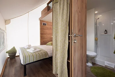 Comfortable tent lodge with veranda