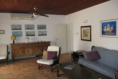 Beach House Nono - Four Bedroom Villa with Sw...