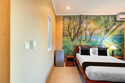 Luxury Deluxe DBL Escape W/ Free WiFi and...