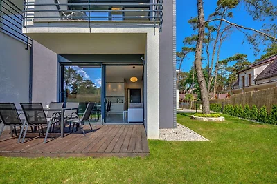 Komfortables Ferienhaus mit Garten und Pool