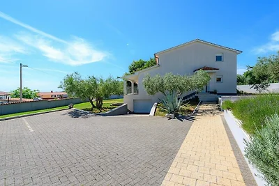 Villa Elisa with pool in Istria