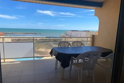 Appartement met zeezicht in Alizéa