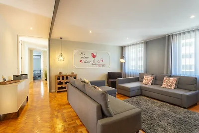 Modernes Apartment für 13 Gäste