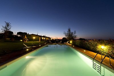 Premium Holiday Home in Marsciano with Swimmi...