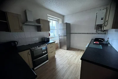 SEASIDE Apartment Two Bed Room Apartment (4...