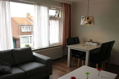 Appartement in Domburg met zwembad