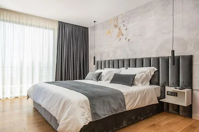 Luxuriöse Villa mit Meerblick und Whirlpool