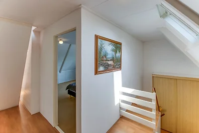 Vakantiehuis in Langezwaag met terras