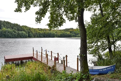 Ferienhaus mit Baumhaus, Sauna und Hot Tub, d...