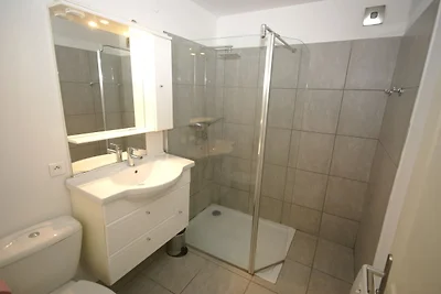 Appartamento a Cervione con piscina