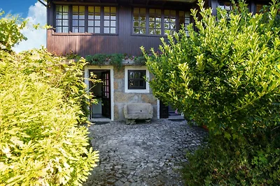 Charmantes Ferienhaus mit Gemeinschaftspool