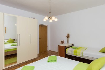 Apartment Ani - Two Bedroom Apartment with Te...