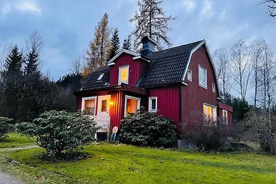 6 person holiday home in ÅMÅL