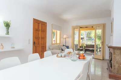 Villa Campins.