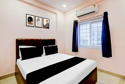 Hotel O Chandanagar, ehemals Nakshatra