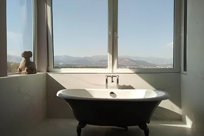Villa duplex con piscina a Madrid