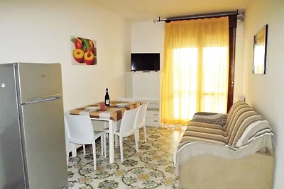 Moderno Appartamento a Villa Rosa di Martinsi...