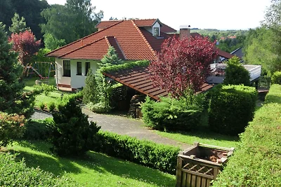 Geräumige Villa mit eigenem Pool