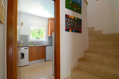 Villa Fluvia für sechs Personen in Lescala