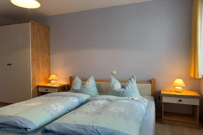 Charmante Ferienwohnung mit Garten in Wiek