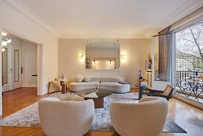 Apartment Arc de Triomphe/Champs Elysée