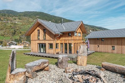 Superior Chalet met sauna en whirlpool