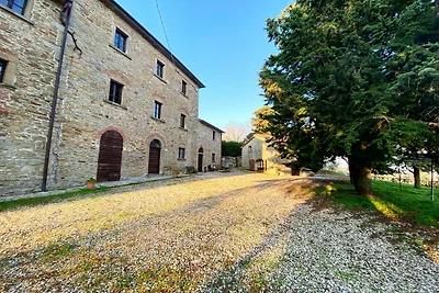 Caratteristico cottage con piscina