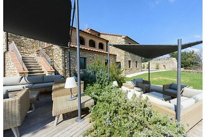 Villa Montioni Comfortabele vakantiewoning