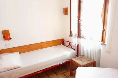 Graziosa villa con giardino