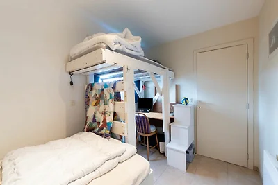 Gemütliche Wohnung mit Blick auf den Kanal