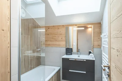 Nuovo appartamento con accesso diretto alle p...